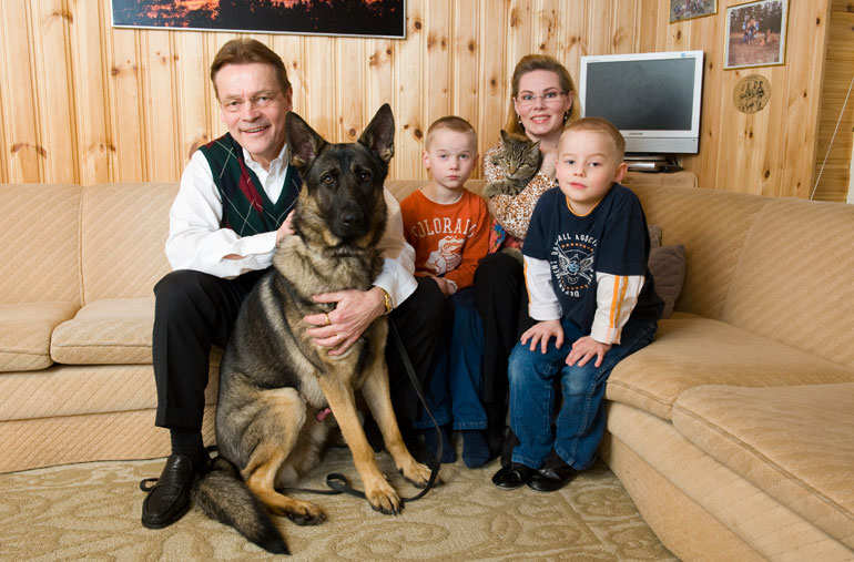 Mikkosten perhe vuonna 2009.
