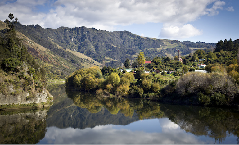 Whanganui-joki tunnustettiin oikeushenkilöksi. Whanganui-joki tunnustettiin oikeushenkilöksi.