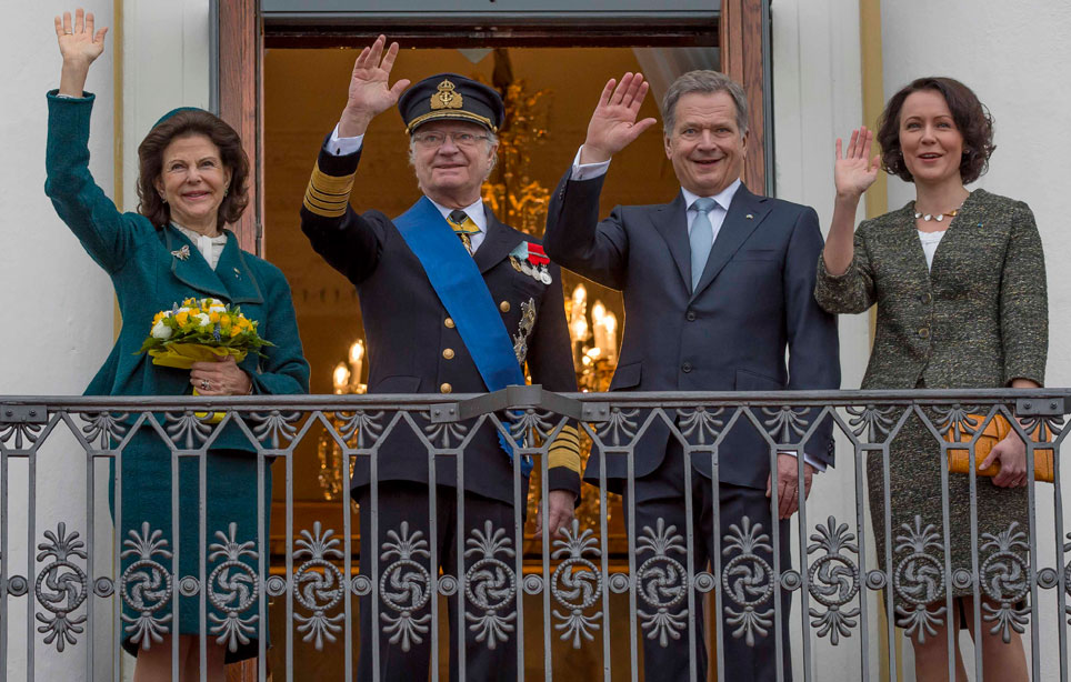 Ruotsin hallitsijapari Kaarle Kustaa ja Silvia sekä tasavallan presidentti Sauli Niinistö ja rouva Jenni Haukio Ruotsin hallitsijapari Kaarle Kustaa ja Silvia sekä tasavallan presidentti Sauli Niinistö ja rouva Jenni Haukio