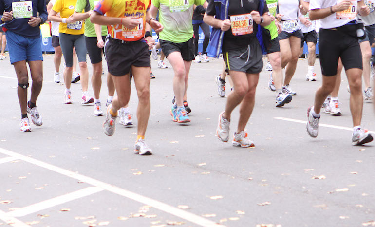 Maraton kiihotti miestä. Maraton kiihotti miestä.