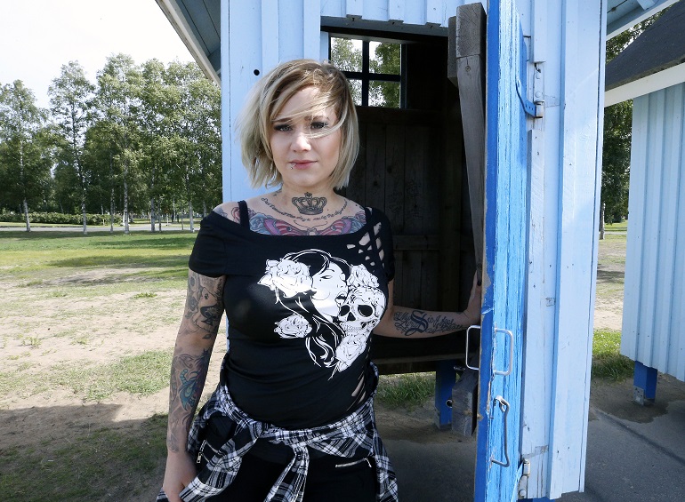 Sanna Rönnberg on muuttunut nainen. Sanna Rönnberg on muuttunut nainen.