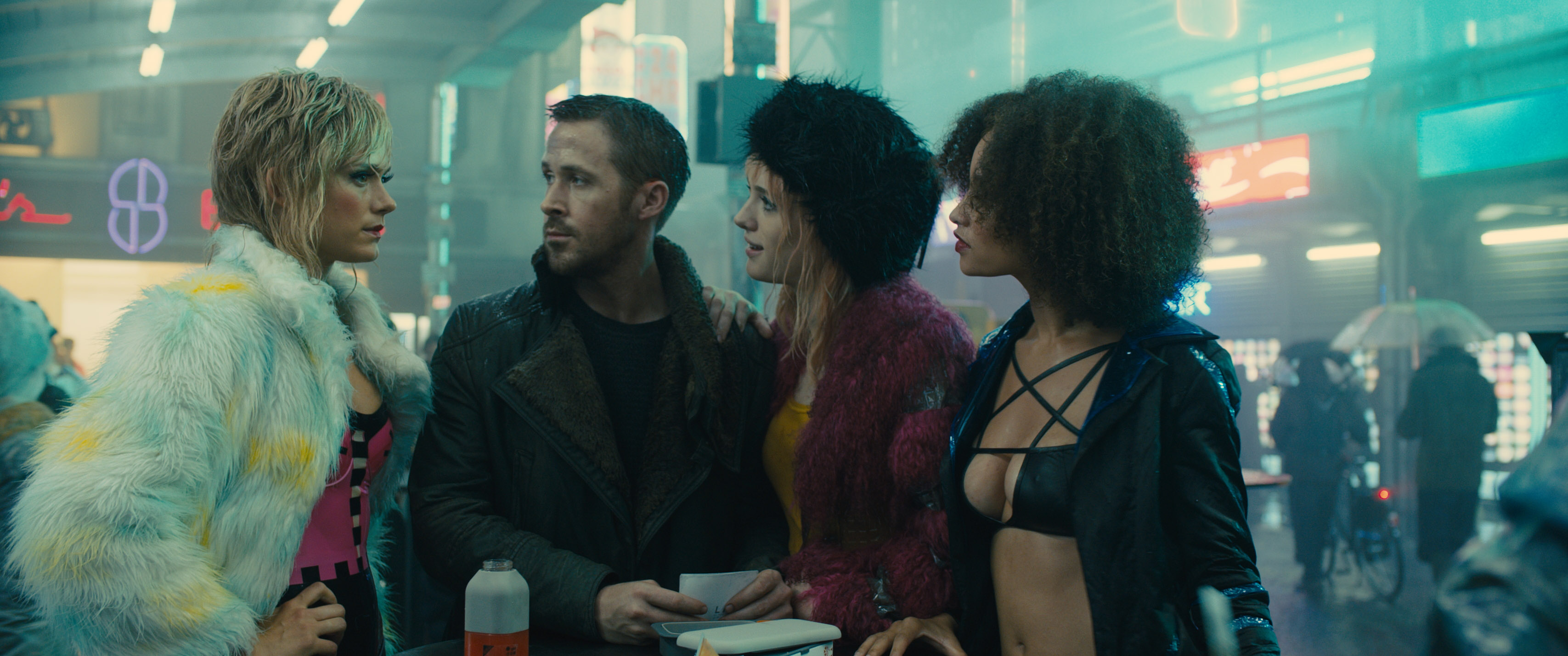 krista Kosonen elokuvassa Blade Runner 2049. krista Kosonen elokuvassa Blade Runner 2049.