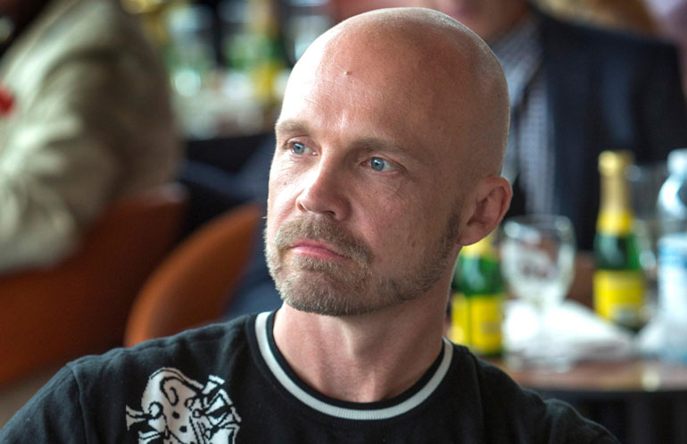 Juha Tapio kommentoi ylinopessakkojaan. Juha Tapio kommentoi ylinopessakkojaan.