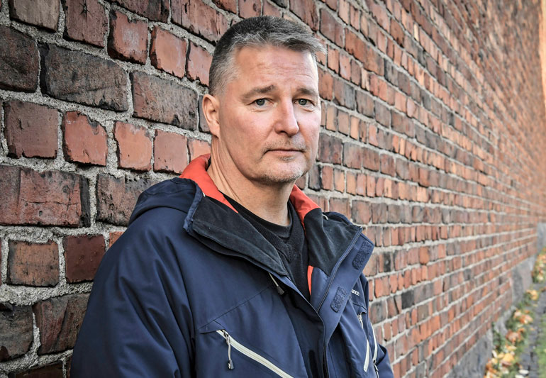 Matti Saren ryösti Suomen pankin kymmenen vuotta sitten. Matti Saren ryösti Suomen pankin kymmenen vuotta sitten.