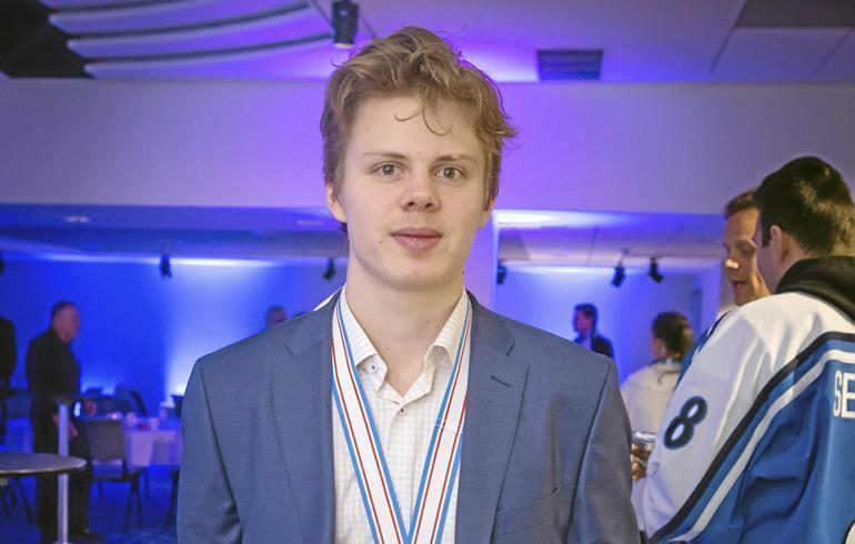 kasperi kapanen kasperi kapanen