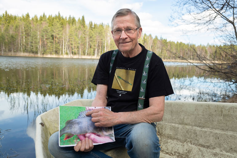 Matti Paasonen kertoo juhannussään. Matti Paasonen kertoo juhannussään.