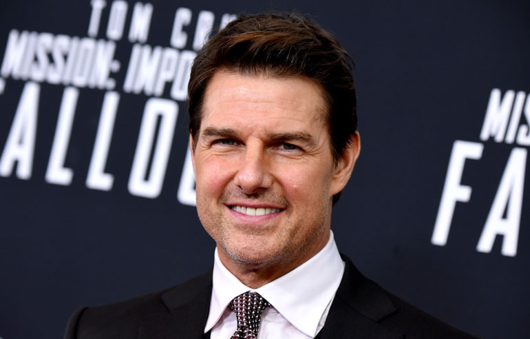 Tom Cruise osti ökykämpän. Tom Cruise osti ökykämpän.