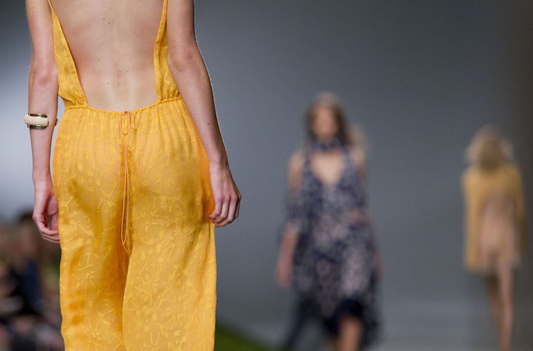 Catwalkilla nähdään yleensä vain nuoria malleja. Catwalkilla nähdään yleensä vain nuoria malleja.