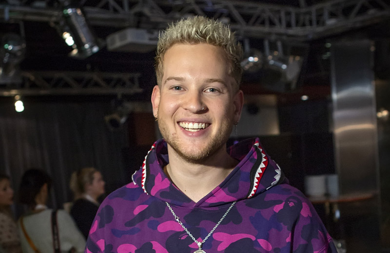 paparazzi iski cheekin suojatti lukas leon l heisiss tunnelmissa paparazzi iski cheekin suojatti lukas leon l heisiss tunnelmissa