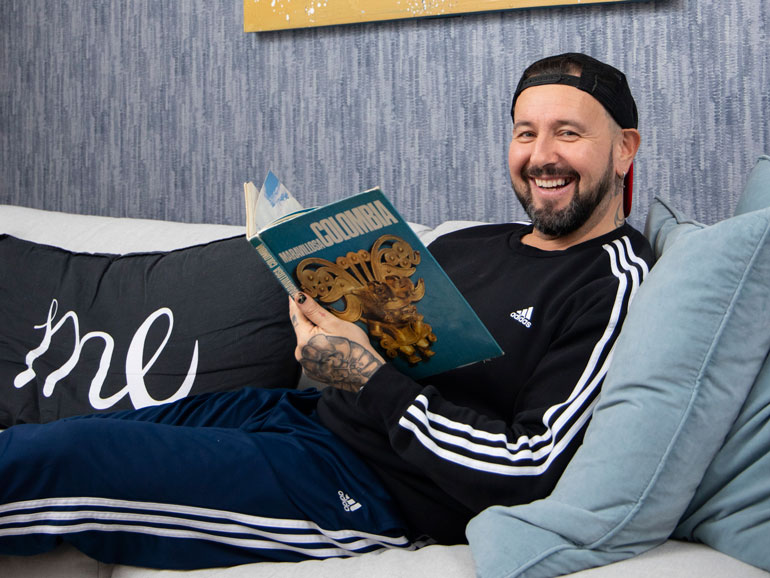 Esko Eerikäisen joulu menee pukkina. Esko Eerikäisen joulu menee pukkina.