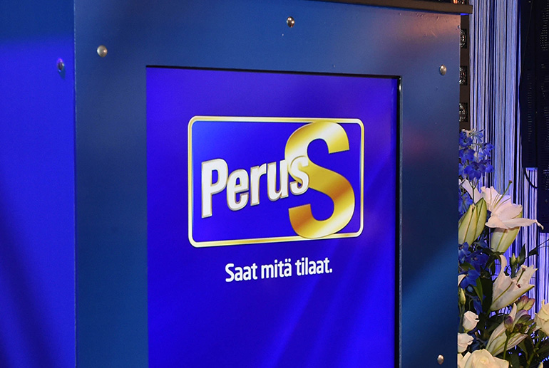 Perussuomalaiset ottivat Jiri Kerosen eduskuntavaaliehdokkaakseen. Perussuomalaiset ottivat Jiri Kerosen eduskuntavaaliehdokkaakseen.