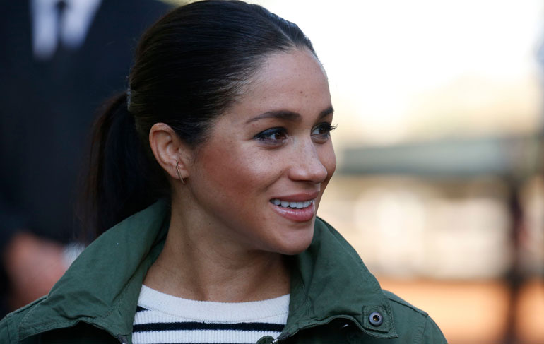 Meghan törsäsi hotellissa. Meghan törsäsi hotellissa.
