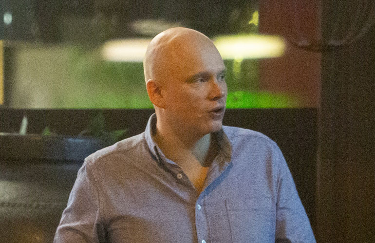 Ilari Sahamies juhli synttäreitään kaksi päivää. Ilari Sahamies juhli synttäreitään kaksi päivää.