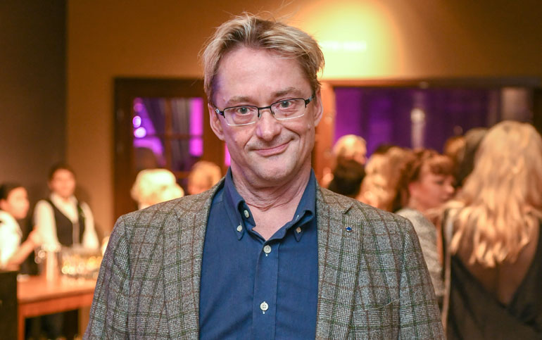 Mikael Jungner muistelee vappua. Mikael Jungner muistelee vappua.