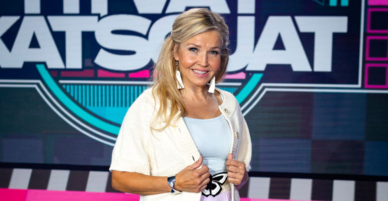 Marita Taavitsainen kiistelee lastensa huoltajuudesta. Marita Taavitsainen kiistelee lastensa huoltajuudesta.