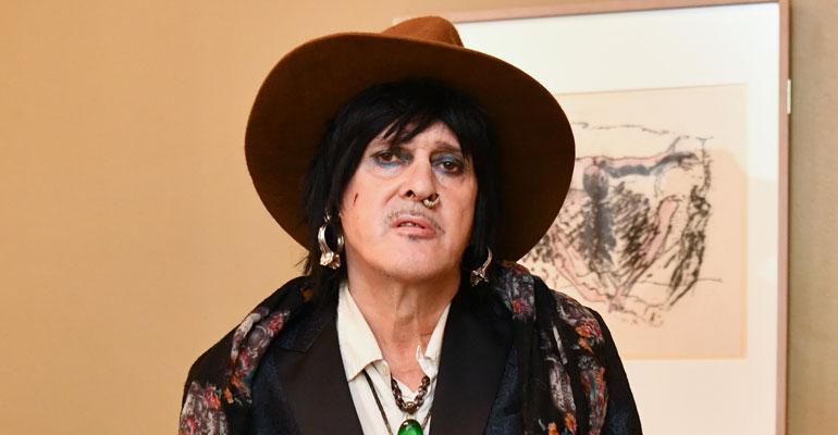 Andy McCoy muutti. Andy McCoy muutti.