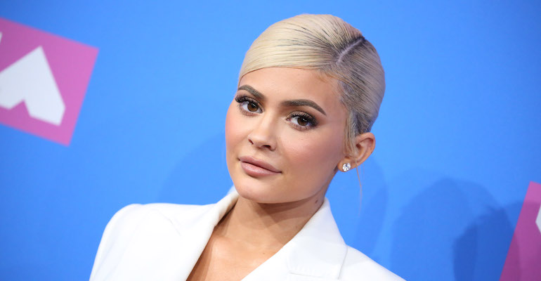 Kylie on miljardööri. Kylie on miljardööri.