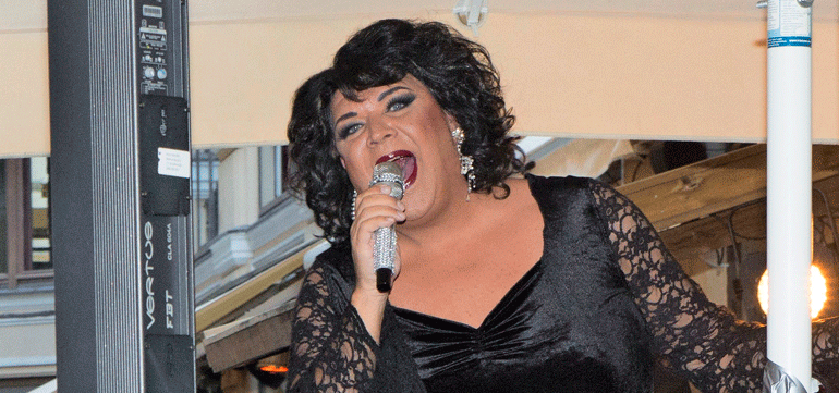 Mega-Paula Mega-Paula