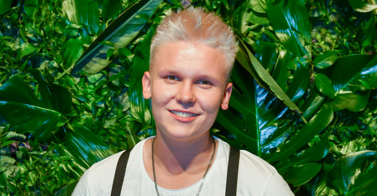 Arttu Lindeman laihtui. Arttu Lindeman laihtui.