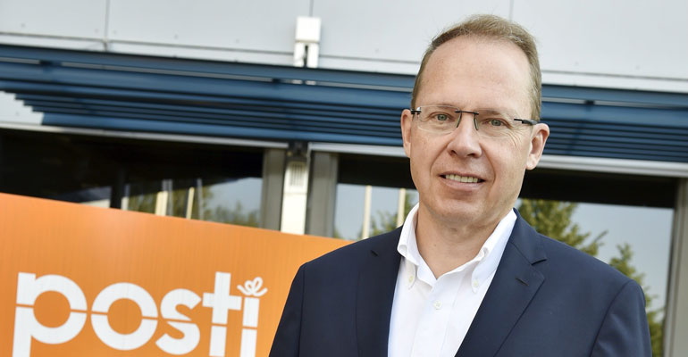Heikki Malinen asuu luksusasunnossa. Heikki Malinen asuu luksusasunnossa.