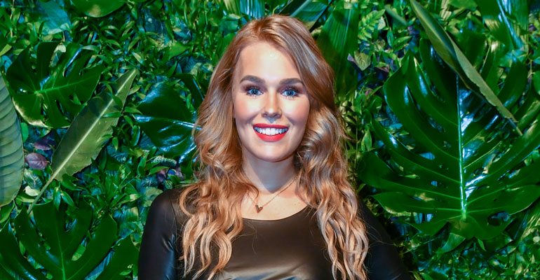 Sara Sieppi muutti. Sara Sieppi muutti.