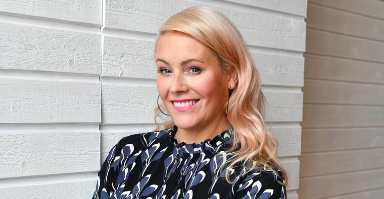 Anne Kukkohovi ihastui Kalifornian ilmapiiriin. Anne Kukkohovi ihastui Kalifornian ilmapiiriin.