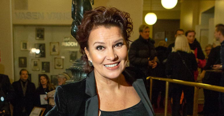 Arja Korisva kertoo lahjatoiveensa. Arja Korisva kertoo lahjatoiveensa.
