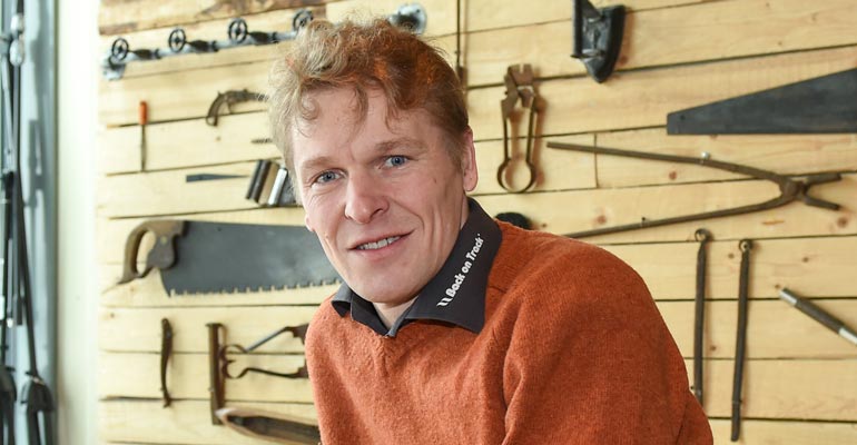 Toni Niemisellä on pitkä ulosottorekisteri. Toni Niemisellä on pitkä ulosottorekisteri.
