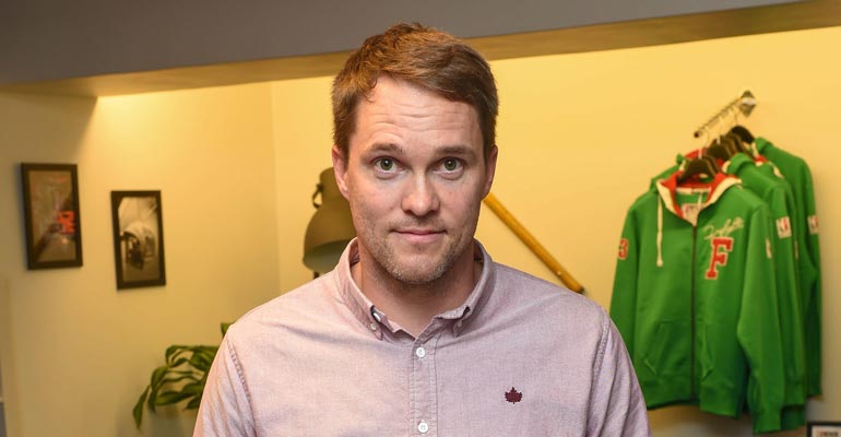 Jontte Valosaari kohtasi vastoinkäymisiä rakentamisessa. Jontte Valosaari kohtasi vastoinkäymisiä rakentamisessa.