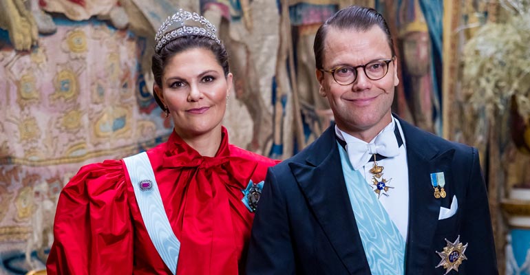 Victorian ja Danielin häistä tulee 10 vuotta. Victorian ja Danielin häistä tulee 10 vuotta.