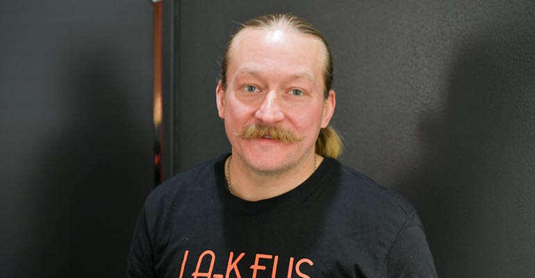 Jarppi Leppälä nähdään Possessa. Jarppi Leppälä nähdään Possessa.