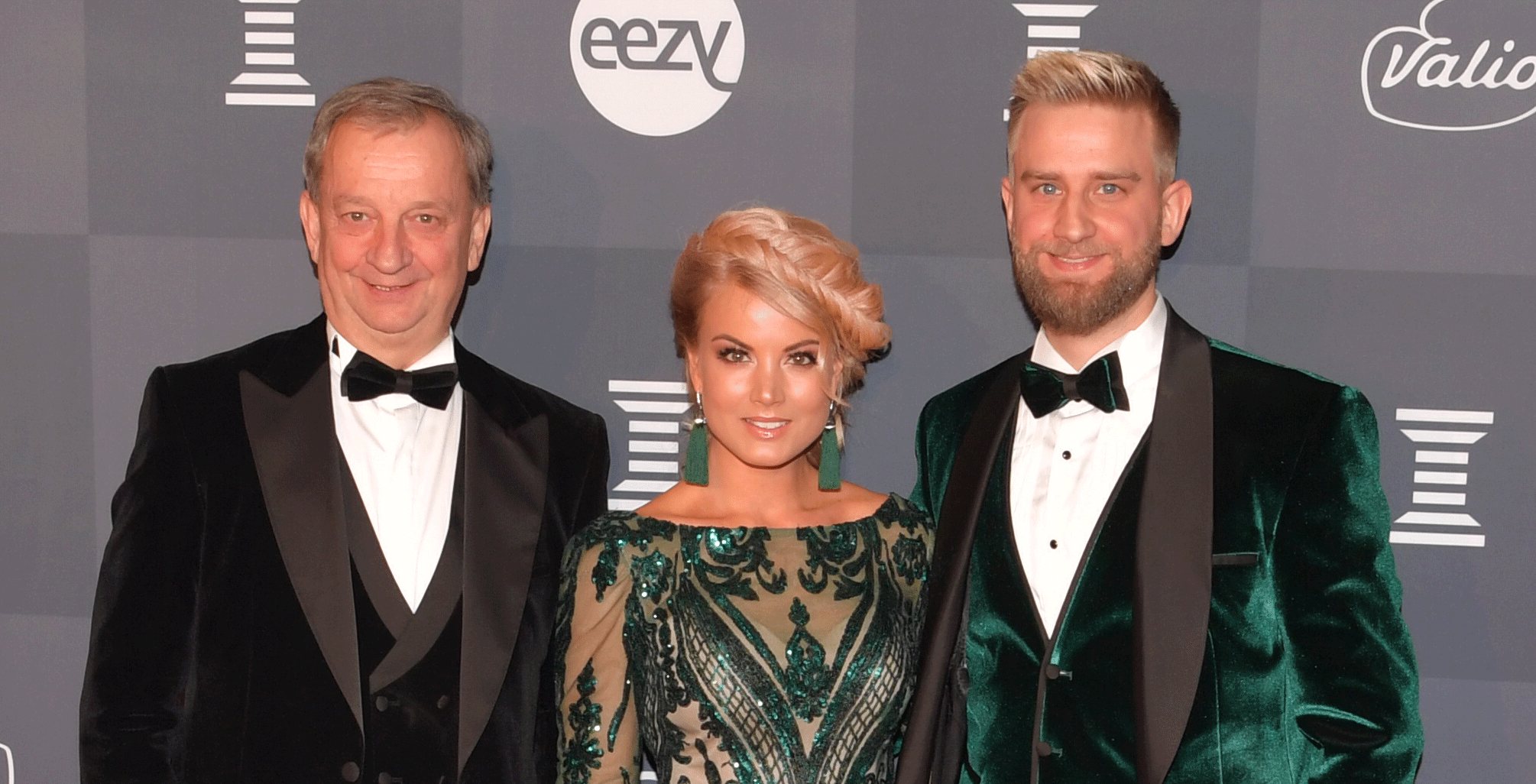 Hjallis Harkimo, Janni Hussi & Joel Harkimo. Hjallis Harkimo, Janni Hussi & Joel Harkimo.