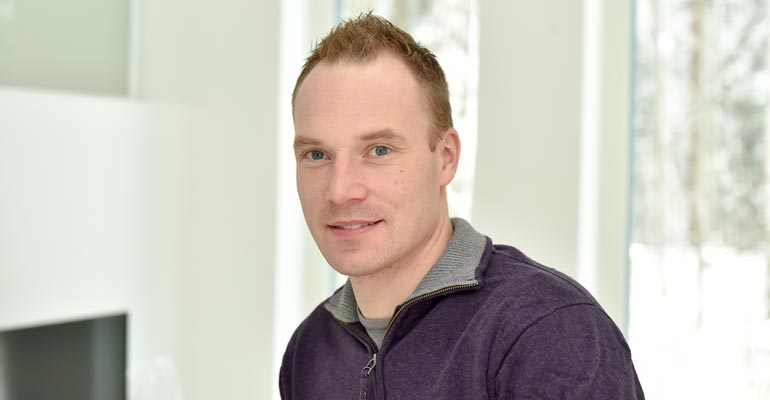 Jari-Matti Latvala iski blondin Lapissa. Jari-Matti Latvala iski blondin Lapissa.