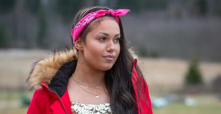 Janita Lukkarinen sai sokkiuutisia. Janita Lukkarinen sai sokkiuutisia.