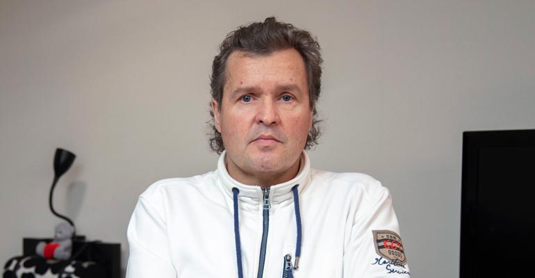 Jari Hautakorpi kieltäytyi uudesta munuaisesta. Jari Hautakorpi kieltäytyi uudesta munuaisesta.