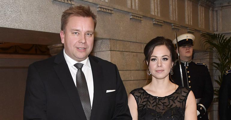 Antti Kaikkonen ja Jannika Ranta saavat perheenlisäystä. Antti Kaikkonen ja Jannika Ranta saavat perheenlisäystä.