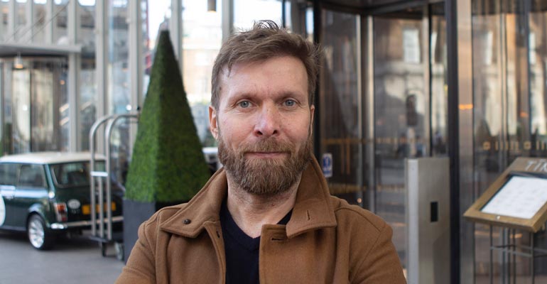Pasi Remsu jäi Kanarialle. Pasi Remsu jäi Kanarialle.
