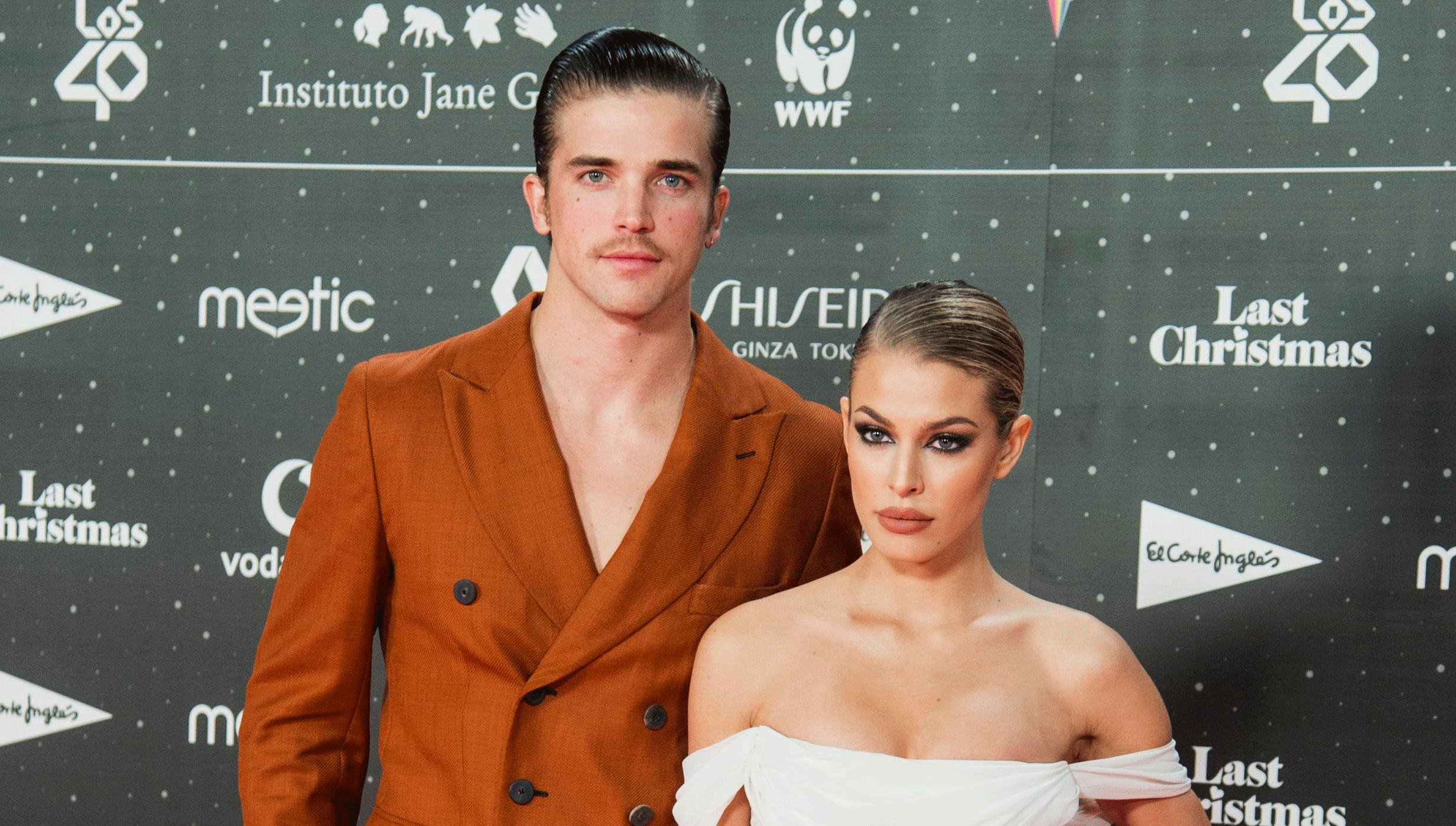 River Viiperi & Jessica Goicoechea River Viiperi & Jessica Goicoechea