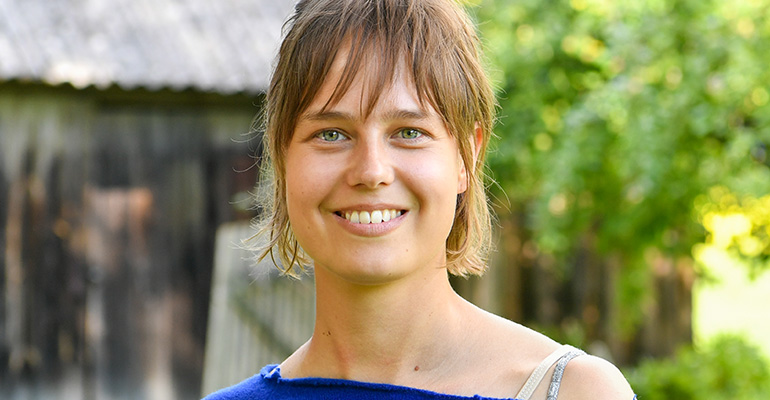 Tiesitk Sonja Kuittinen Rentoutuu Tuhansille Suomalaisille Tutulla 