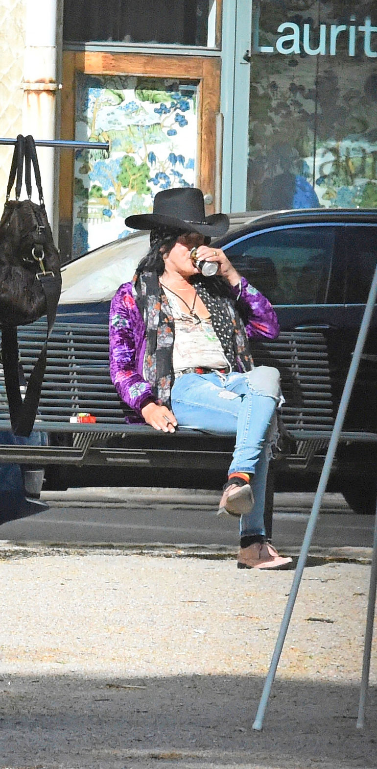 Andy McCoy kaljalla.