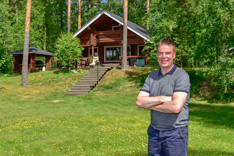 Raipe rakennutti mökin 1980-luvun lopulla. – Tänä vuonna rakentamisesta tulee kuluneeksi 30 vuotta.