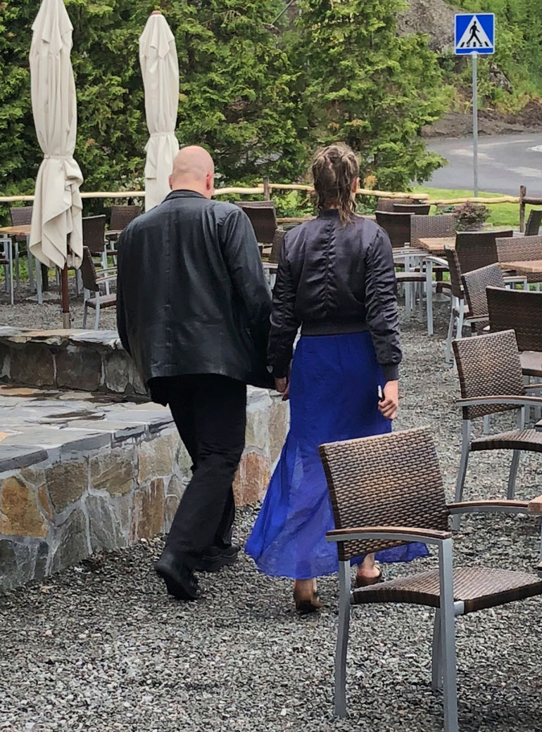 Mika Pohjonen nautti romanttisesta viikonlopusta Järvisydänelämyshotellissa Ullarakkaansa kanssa.