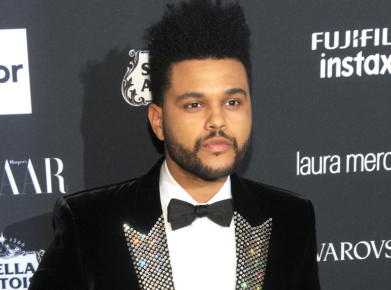 The Weeknd on heilastellut muun muassa Selena Gomezin kanssa.