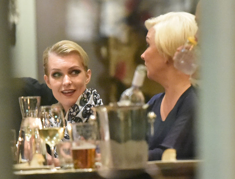 Kia Lehmuskoski ja Helena Ahti-Hallberg