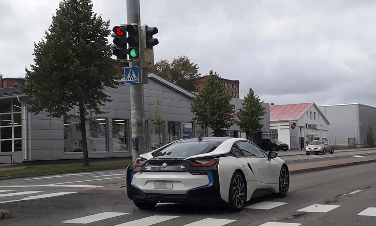 Robin BMW.