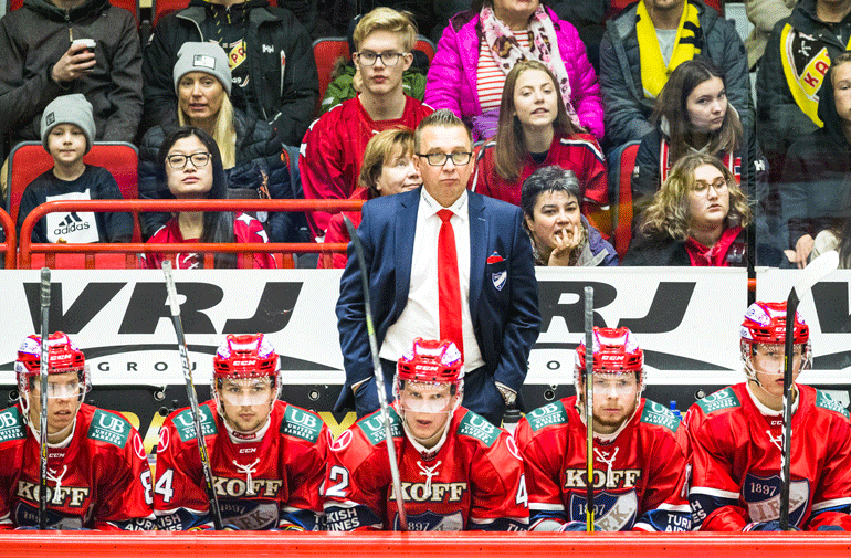 Ari-Pekka Selinin valmentama HIFK on aloittanut kauden kohtuullisesti.