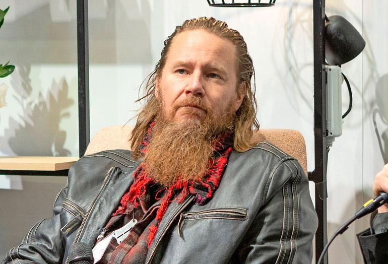 Jostain syystä Jouni Hynysellä on ollut uutenvuotena muistinmenetys...