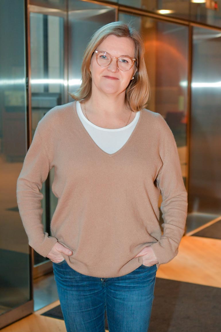 – Toivon että koira veisi minua täysin uusiin paikkoihin ja toisi elämääni jotain uutta, Jaana suunnittelee.