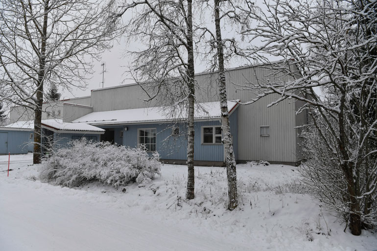 Tiia vaihtoi miehensä kanssa kaupungin hulinat maaseudun rauhaan.