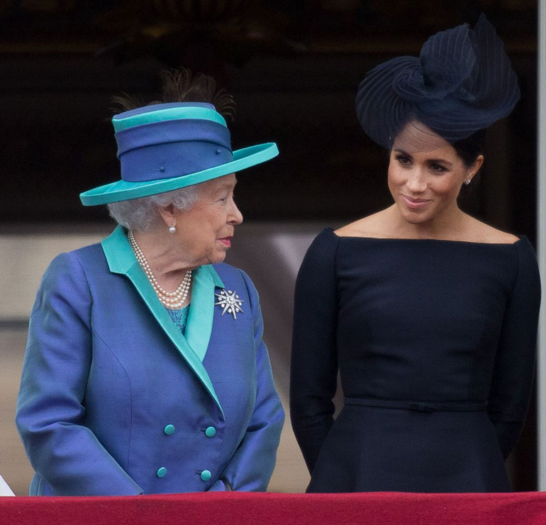 Kuningatar Elisabet ja Sussexin herttuatar Meghan